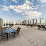 Ans Hanza Tower 21st Floor With View, Swimming Pool, Sauna, Jacuzzi, Viewing Terrace Апартаменты *