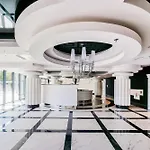 Апартаменты Ans Hanza Tower 21st Floor With View, Swimming Pool, Sauna, Jacuzzi, Viewing Terrace *