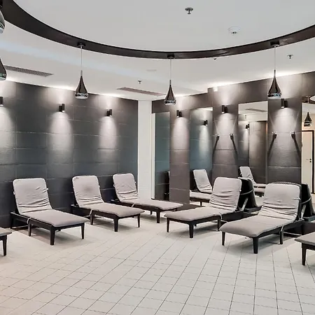Ans Hanza Tower 21st Floor With View, Swimming Pool, Sauna, Jacuzzi, Viewing Terrace * Štetín