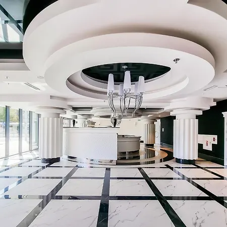 Apartmán Ans Hanza Tower 21st Floor With View, Swimming Pool, Sauna, Jacuzzi, Viewing Terrace *