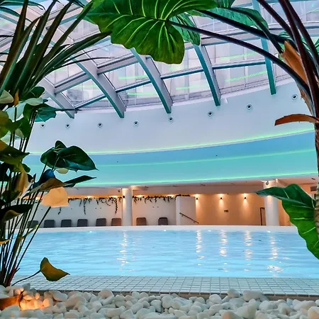 Апартаменты Ans Hanza Tower 21st Floor With View, Swimming Pool, Sauna, Jacuzzi, Viewing Terrace
