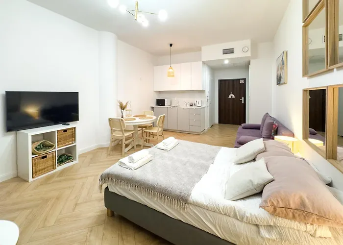 Ans Hanza Tower 21st Floor With View, Swimming Pool, Sauna, Jacuzzi, Viewing Terrace Щецин