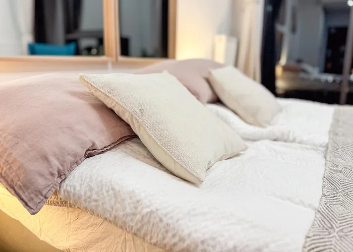 Ans Hanza Tower 21st Floor With View, Swimming Pool, Sauna, Jacuzzi, Viewing Terrace Апартаменты *