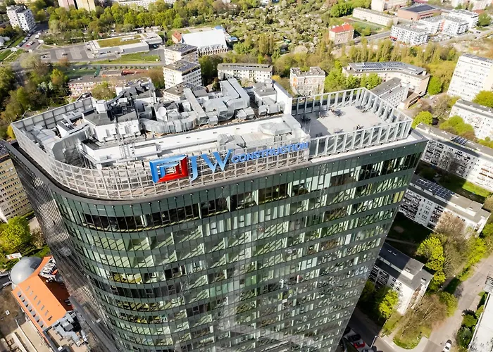 Ans Hanza Tower 21st Floor With View, Swimming Pool, Sauna, Jacuzzi, Viewing Terrace Апартаменты *