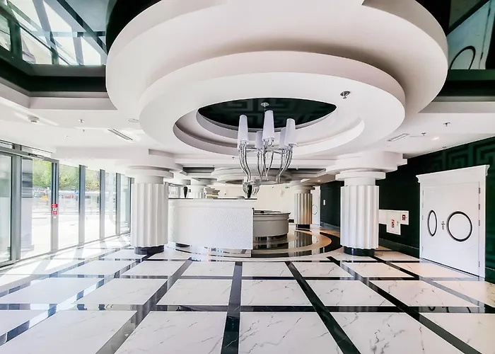 Апартаменты Ans Hanza Tower 21st Floor With View, Swimming Pool, Sauna, Jacuzzi, Viewing Terrace *